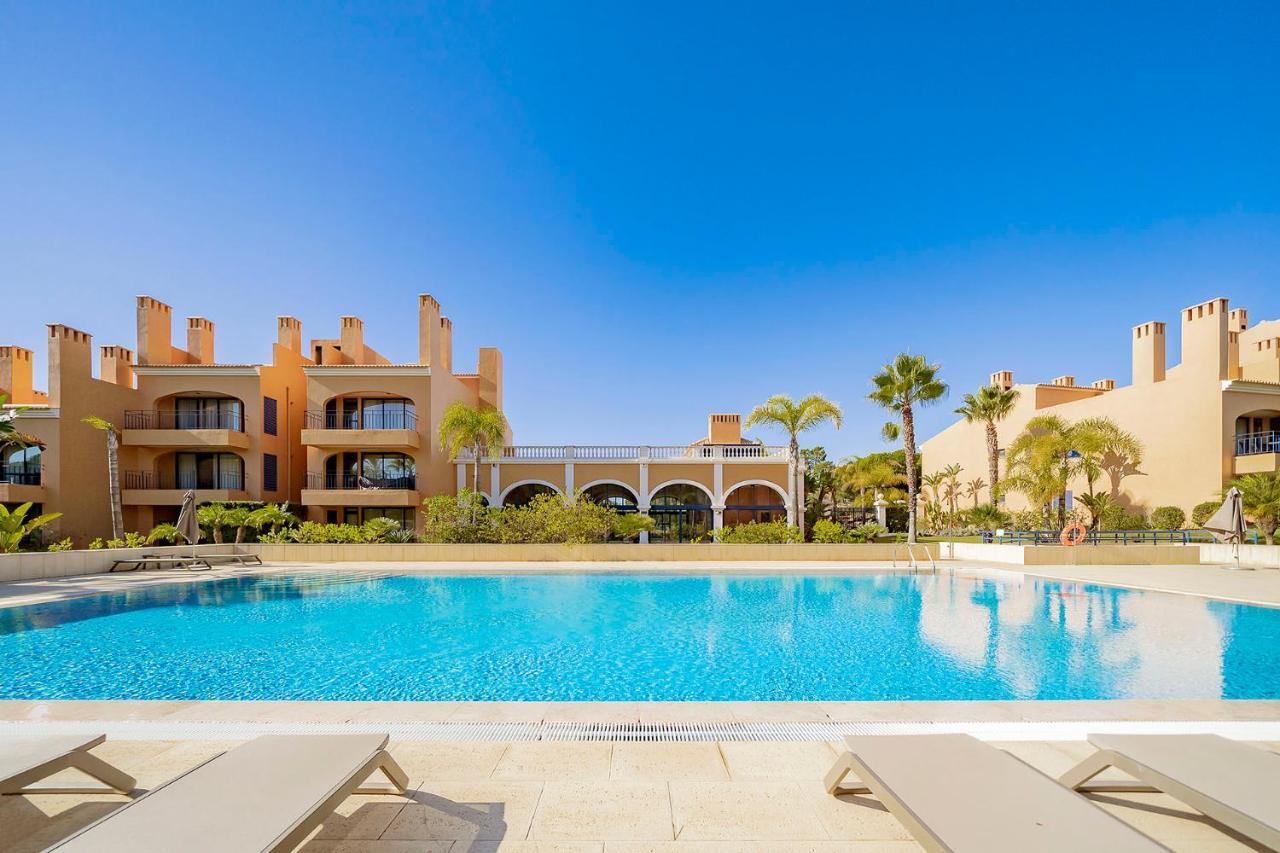 Apartment Al - Sol F5 Bloco 3 Quarteira